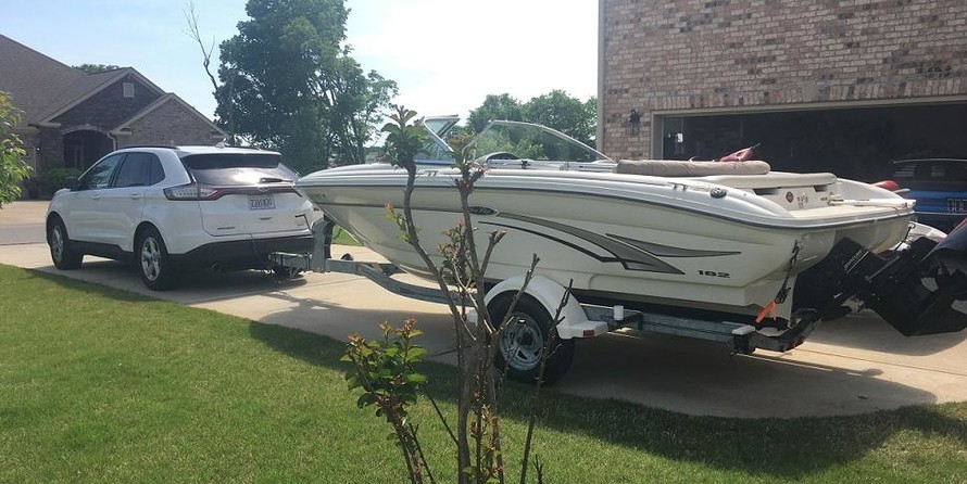 Sea ray 260 bow rider select