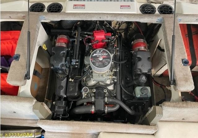 Sea ray 260 bow rider select