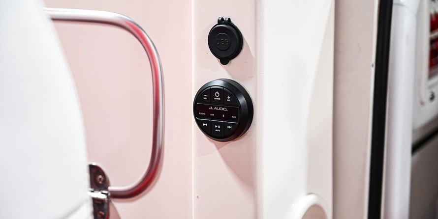 Cigarette 38 Top Gun