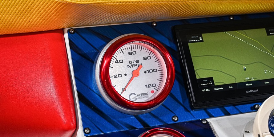 Cigarette 38 Top Gun