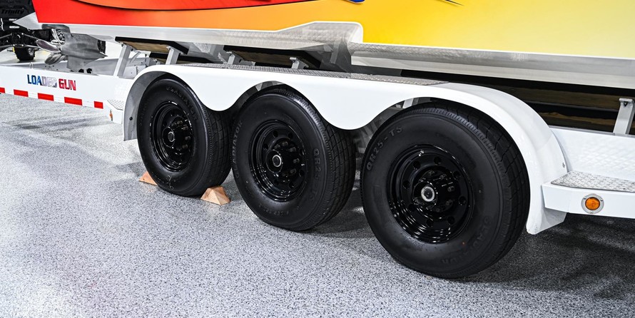 Cigarette 38 Top Gun