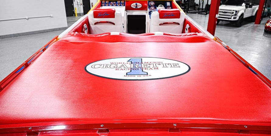 Cigarette 38 Top Gun