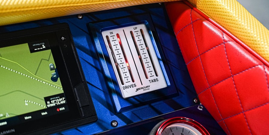 Cigarette 38 Top Gun