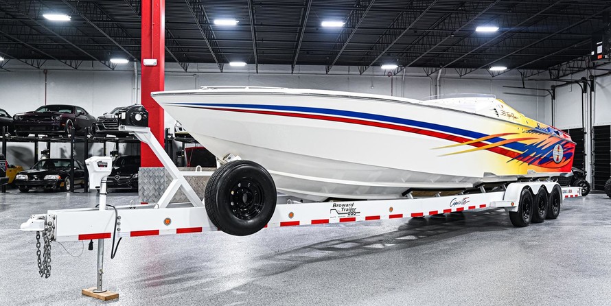 Cigarette 38 Top Gun