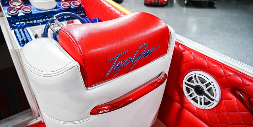 Cigarette 38 Top Gun