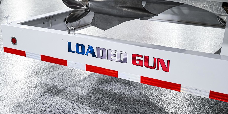 Cigarette 38 Top Gun