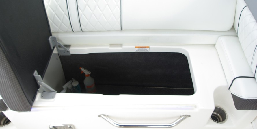 Sea ray 260 bow rider select