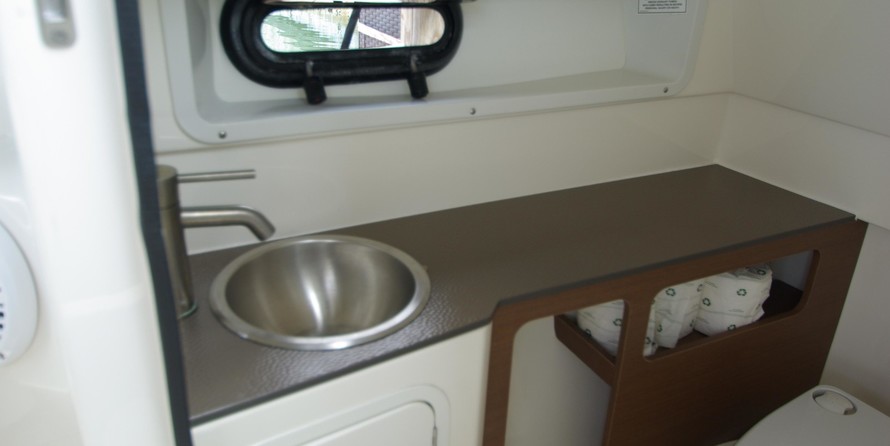 Sea ray 260 bow rider select