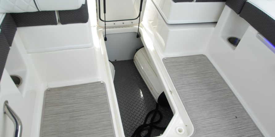 Sea ray 260 bow rider select