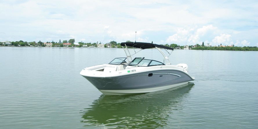 Sea ray 260 bow rider select