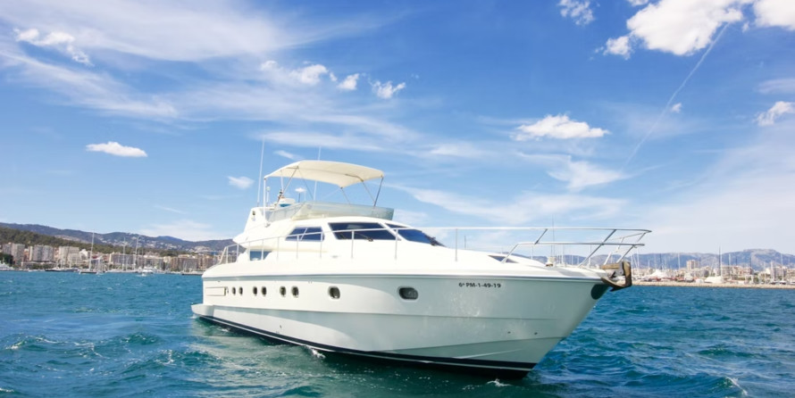 Ferretti 175