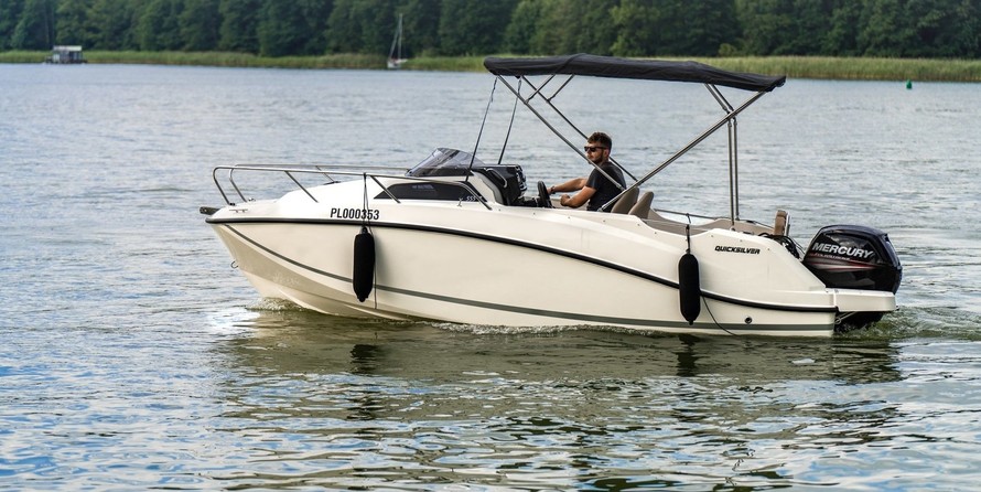 Quicksilver Activ 555 Open