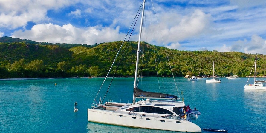 Sea Tribe DH550