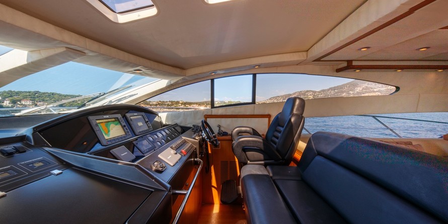 Sunseeker Predator 72