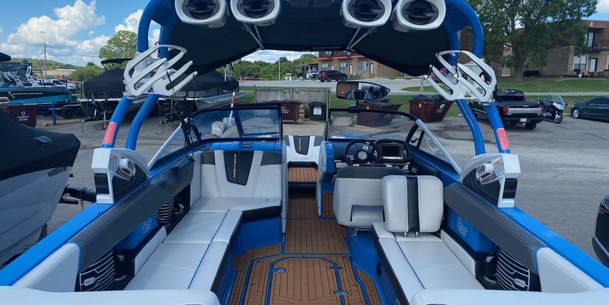 Super Air Nautique G25