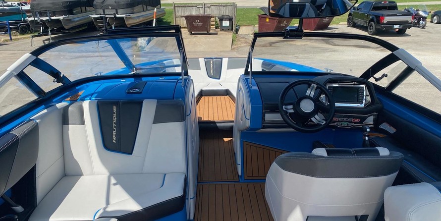 Super Air Nautique G25