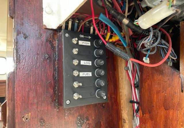 Hardy Marine 24 Fishing