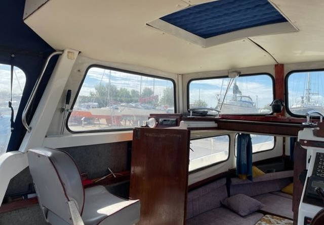 Hardy Marine 24 Fishing