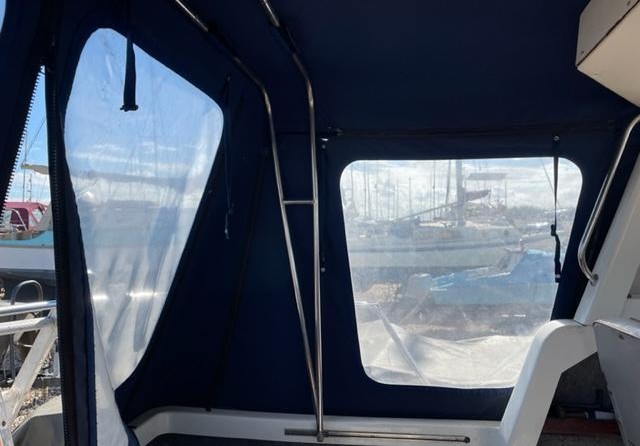 Hardy Marine 24 Fishing