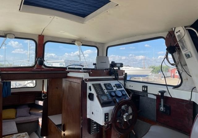 Hardy Marine 24 Fishing