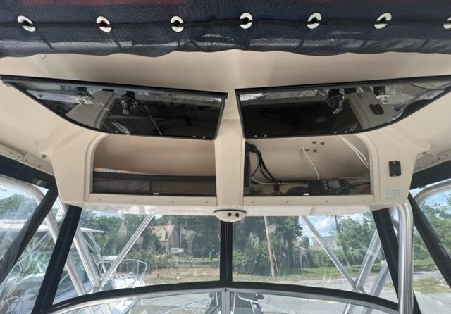 Grady-White Gulfstream 232