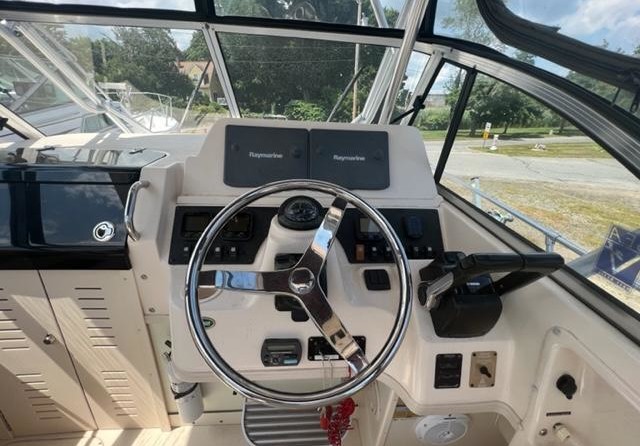 Grady-White Gulfstream 232