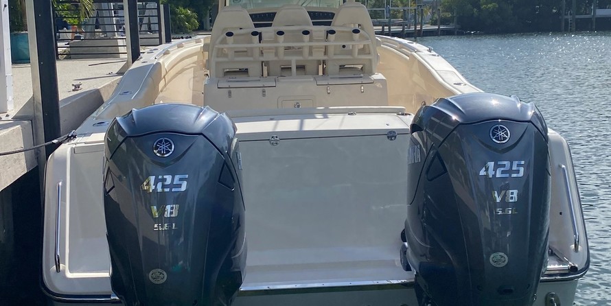 Grady-White Canyon 336