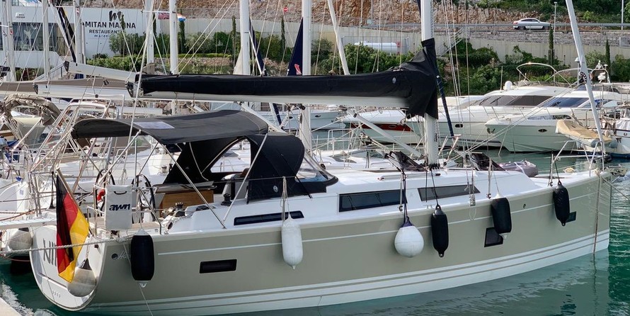 Hanse 388
