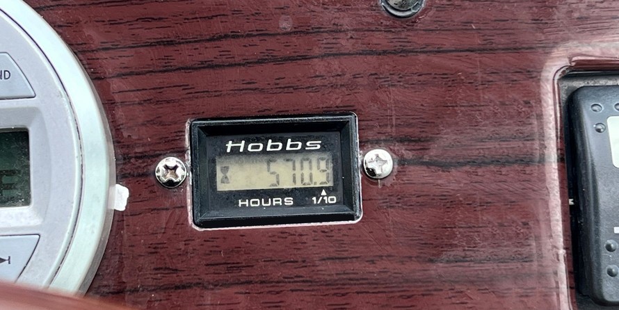 Chaparral 290 Signature