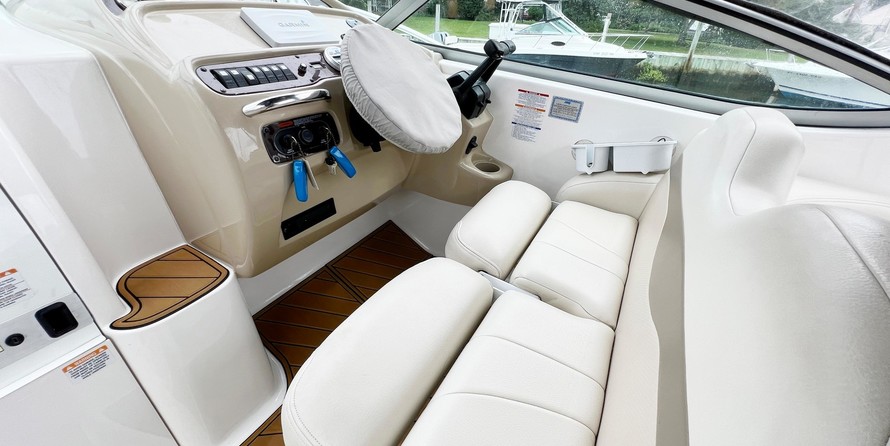 Chaparral 290 Signature