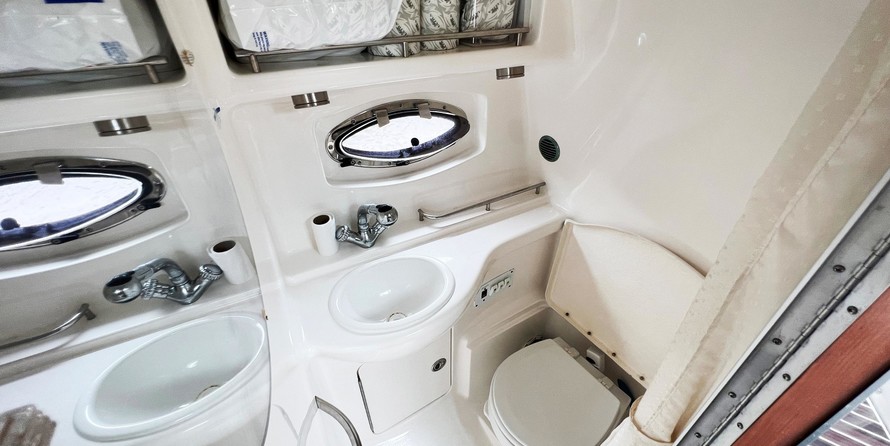 Chaparral 290 Signature