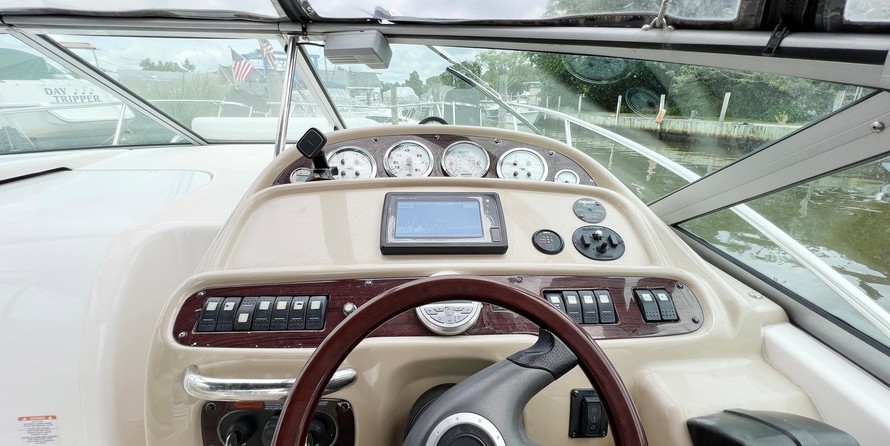 Chaparral 290 Signature