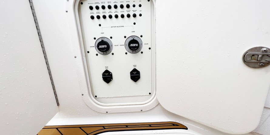 Chaparral 290 Signature