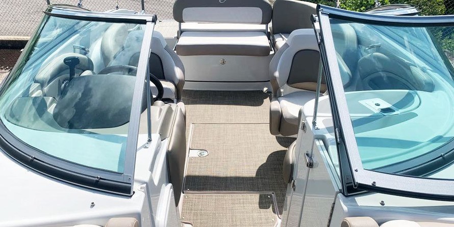 Crownline E 235 XS