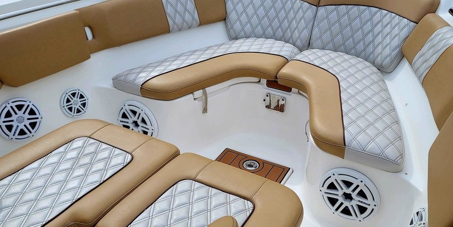 288 Sea Fox Commander