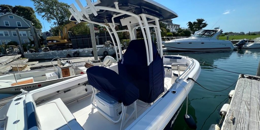 Robalo 222EX
