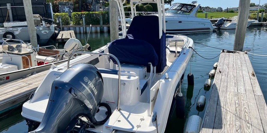 Robalo 222EX