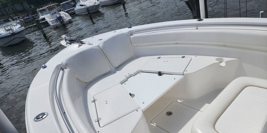 Sea Fox 246 Commander