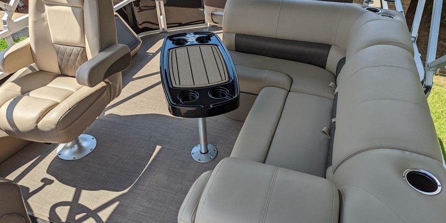 Sun Tracker SportFish 22 XP3