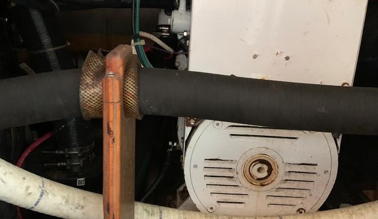 Cascade Center Cockpit