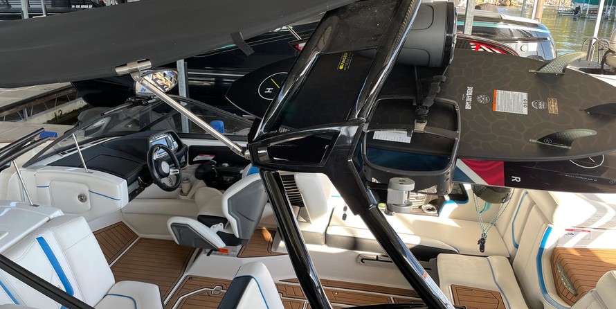 Super Air Nautique G23