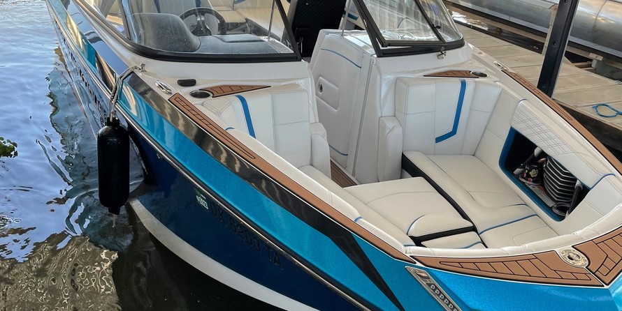 Super Air Nautique G23