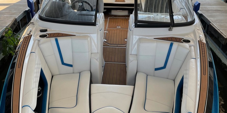 Super Air Nautique G23