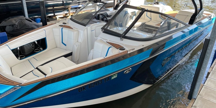 Super Air Nautique G23