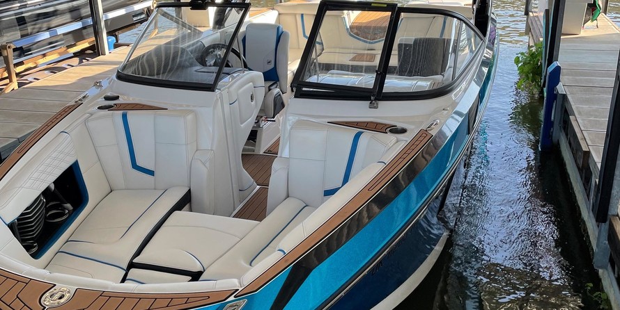 Super Air Nautique G23