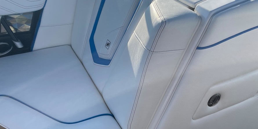 Super Air Nautique G23