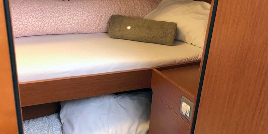 Beneteau Oceanis 41.1