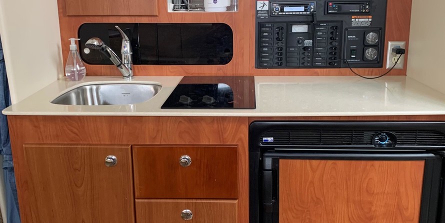 Bayliner 325 Cruiser