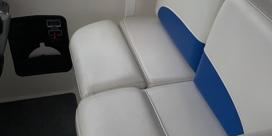 Bayliner 325 Cruiser