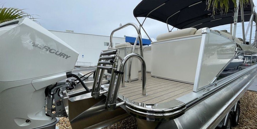 Avalon catalina 25 rf